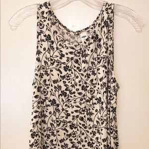 Stretchy cozy floral tunic